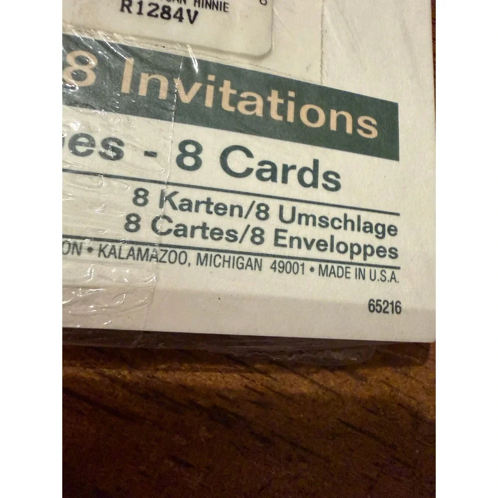 Vintage Disney Minnie Mouse Party Invitations Set of 8 NOS Beach Products